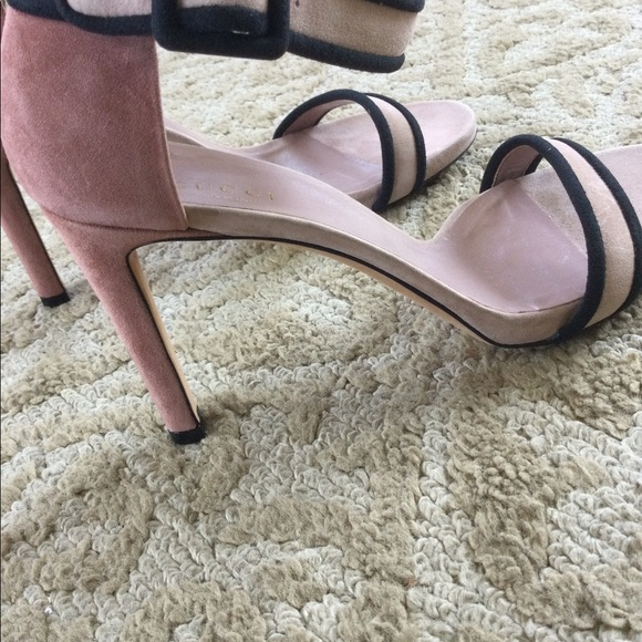 GUCCI  Suede Heels - Picture 6 of 10